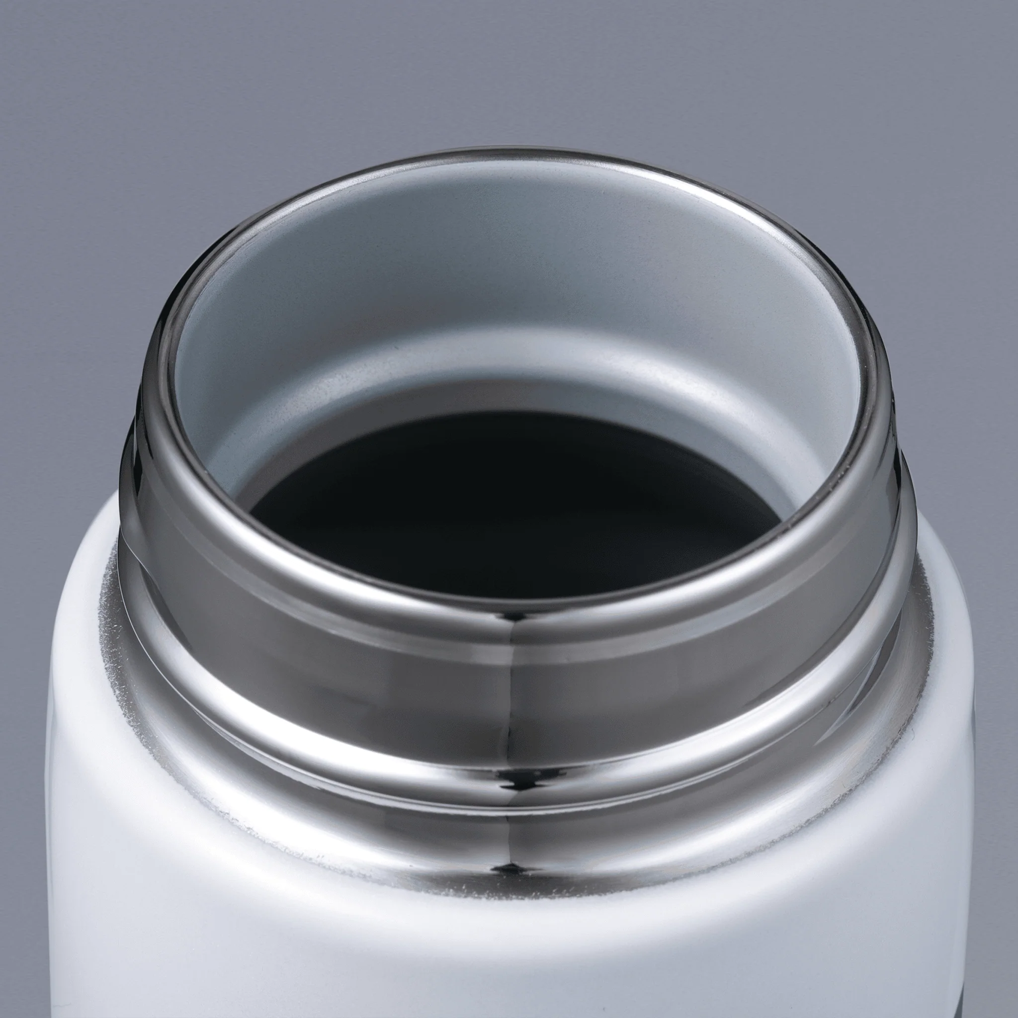 77-16-oz-zojirushi-x-hello-kitty-stainless-mug-sm-ta48kt-1.webp