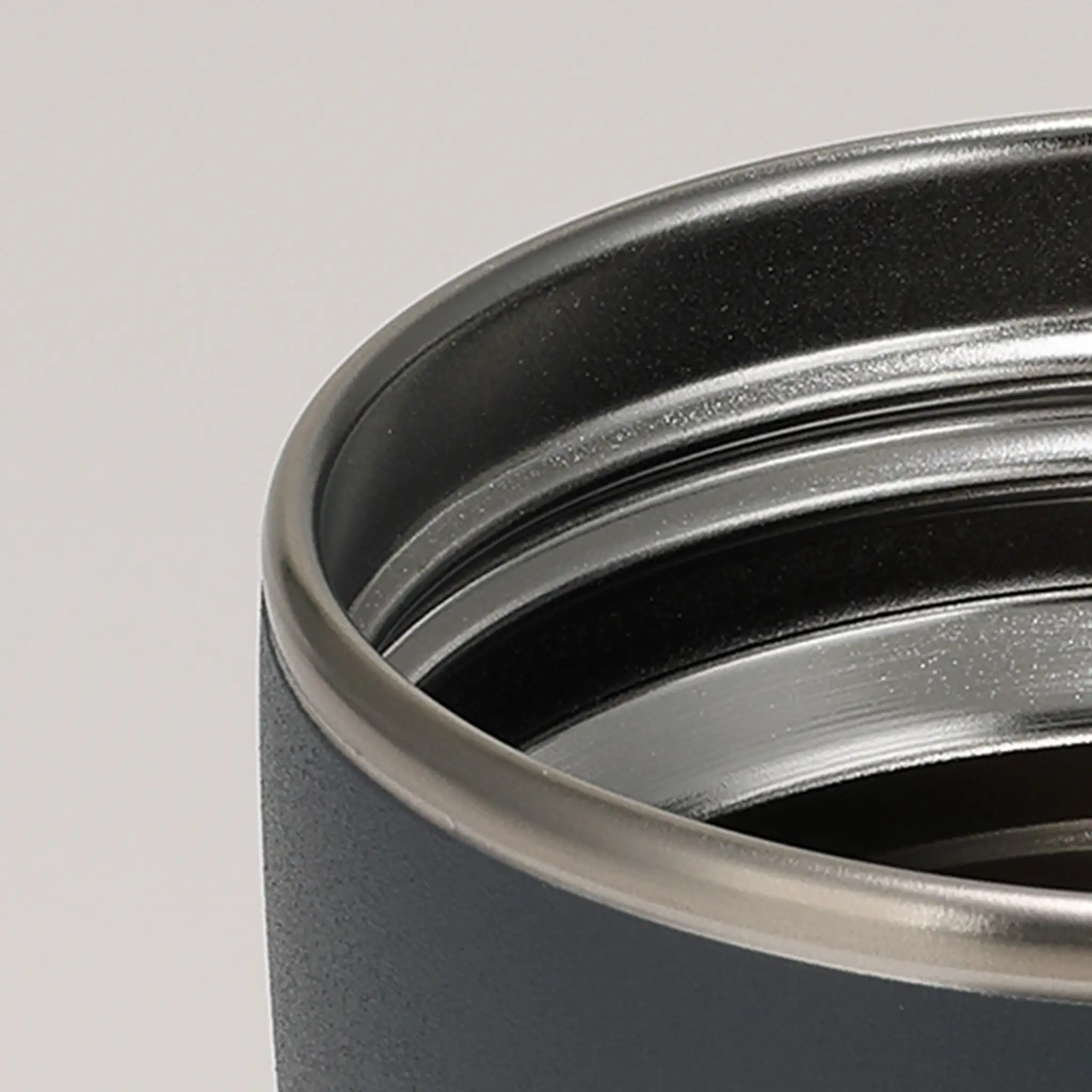 779-30-oz-stainless-carry-tumbler-sx-la89h-1.webp